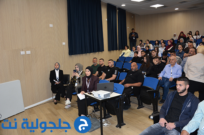 أمسية مكاشفة لطلاب الصفوف التاسعة في دار التربية والعلوم الشاملة - عتيد جلجولية
